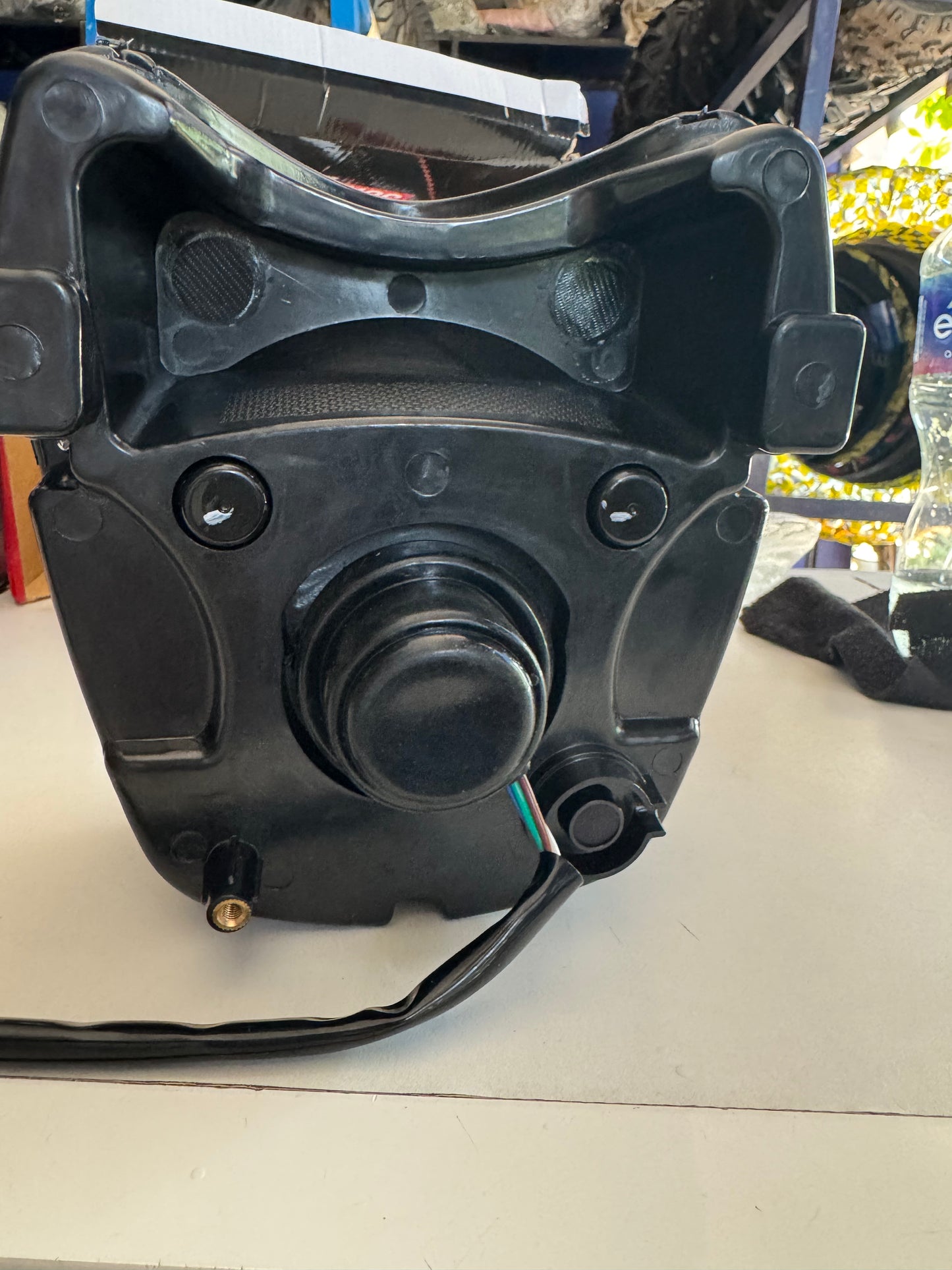 FARO DE LED FULL NUEVA GENERACION PARA
ITALI FT150 2015-2013