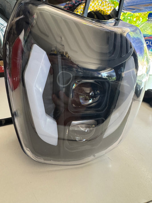 FARO DE LED FULL NUEVA GENERACION PARA
ITALI FT150 2015-2013